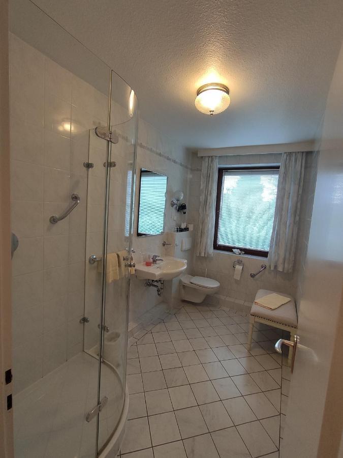 Condi Hotel Гамбург Экстерьер фото