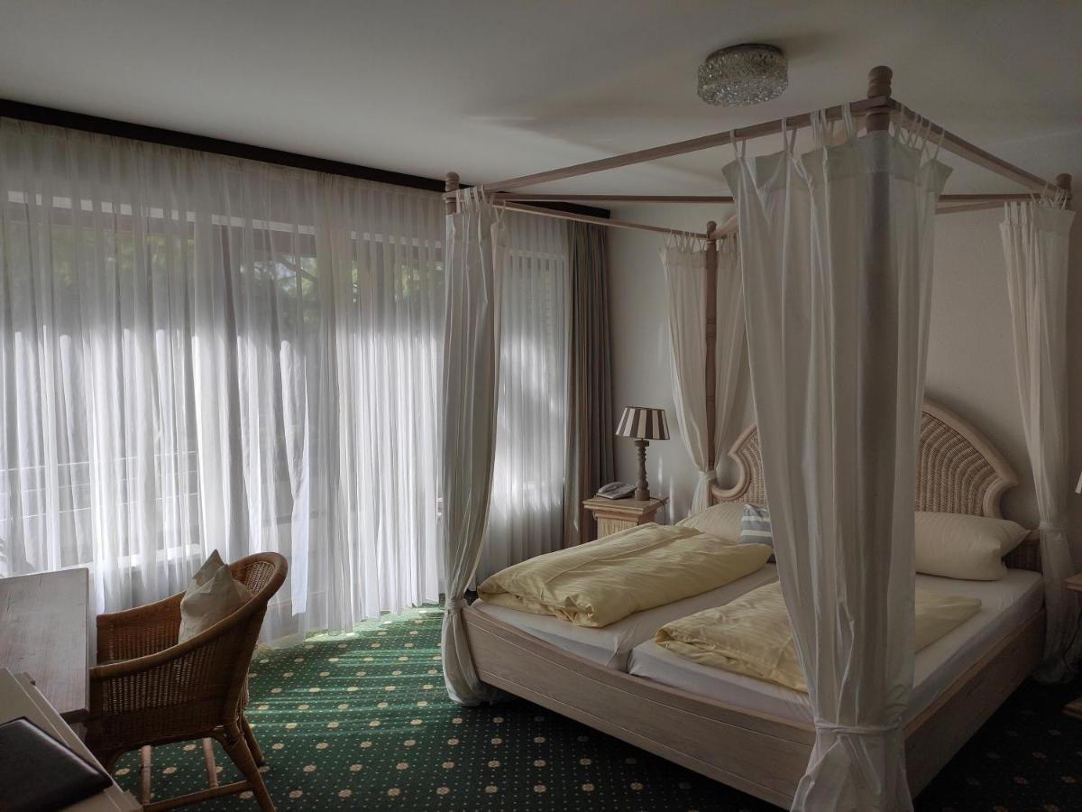 Condi Hotel Гамбург Экстерьер фото