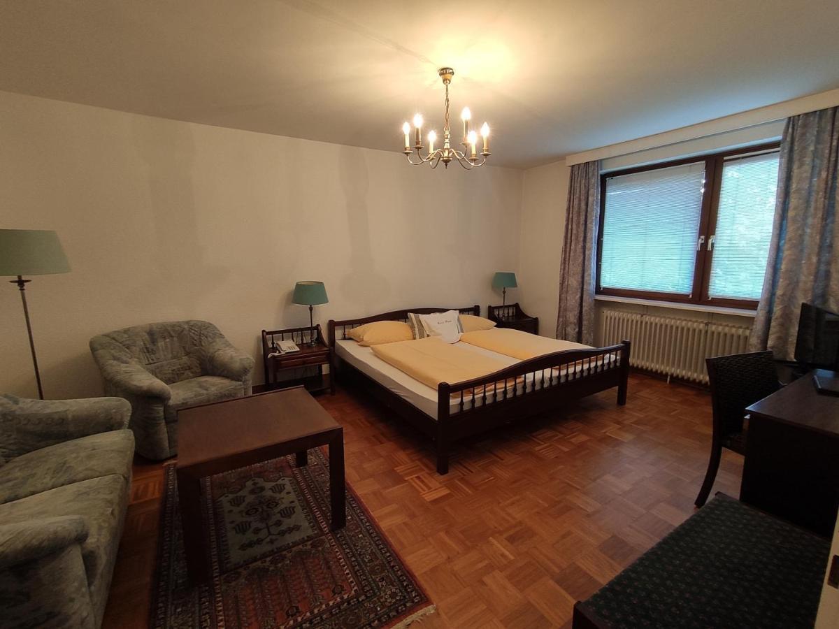 Condi Hotel Гамбург Экстерьер фото
