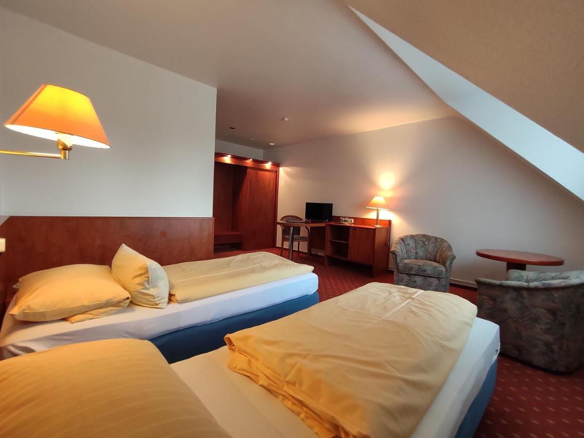 Condi Hotel Гамбург Экстерьер фото