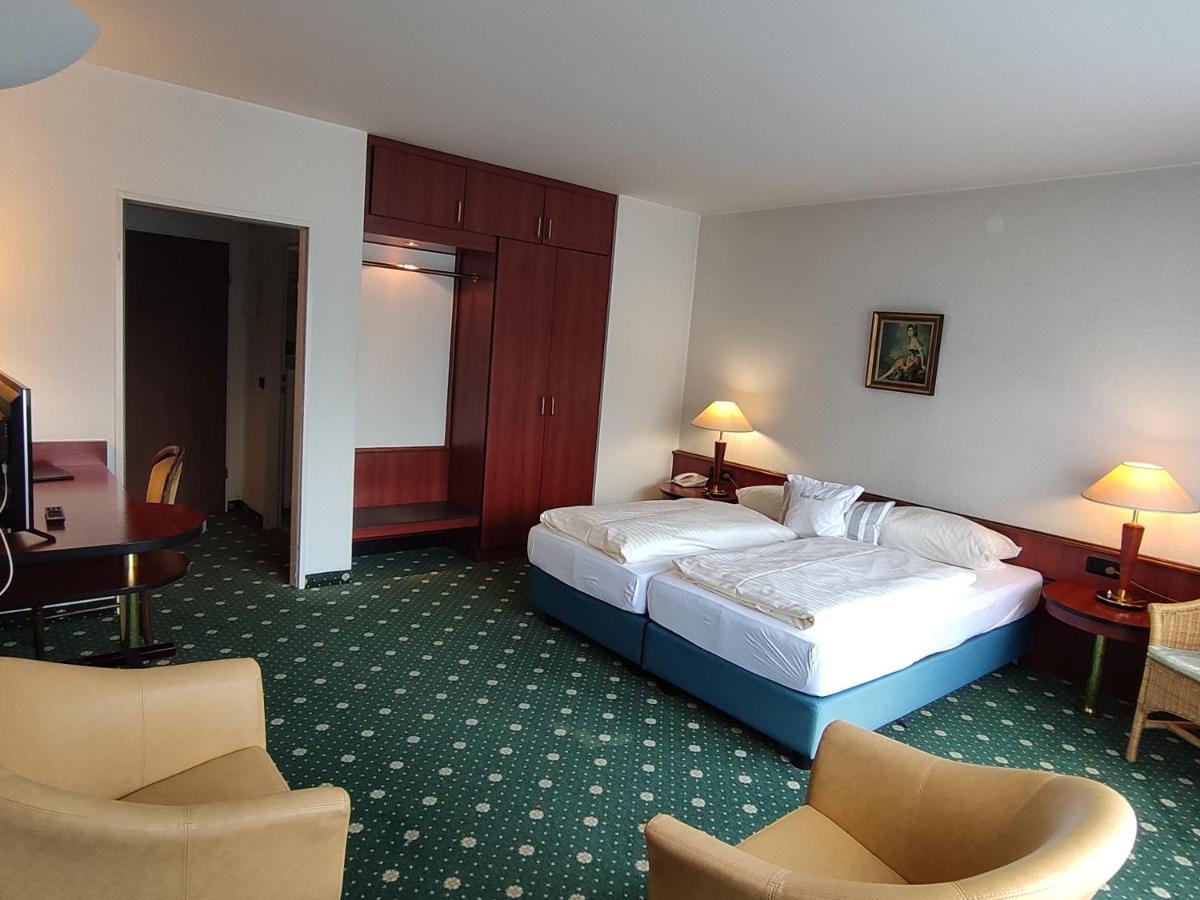 Condi Hotel Гамбург Экстерьер фото